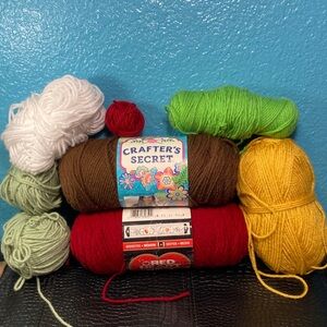 657g Acrylic DK Worsted Weight Yarn Bundle